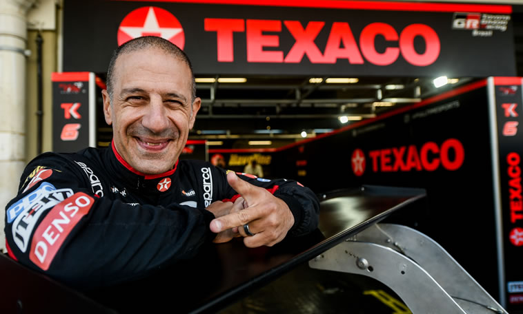 Piloto Tony Kanaan Texaco Racing